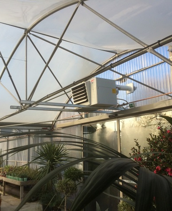 Fourniture et installation d’aérothermes gaz dans une pépinière